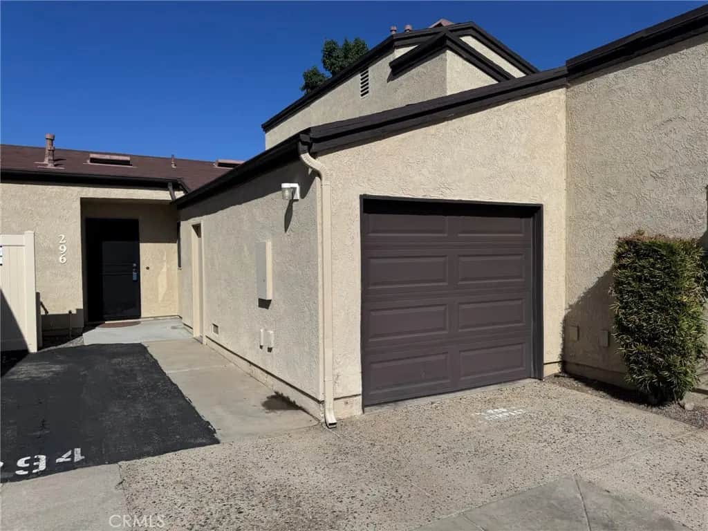 296 Parkview Place, Lake Elsinore, CA — listing photo 1