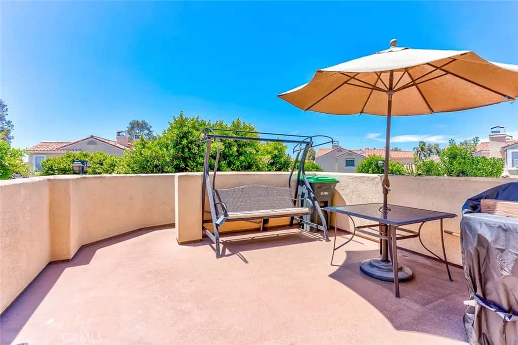 2495 Paseo Circulo, Tustin, CA — listing photo 1