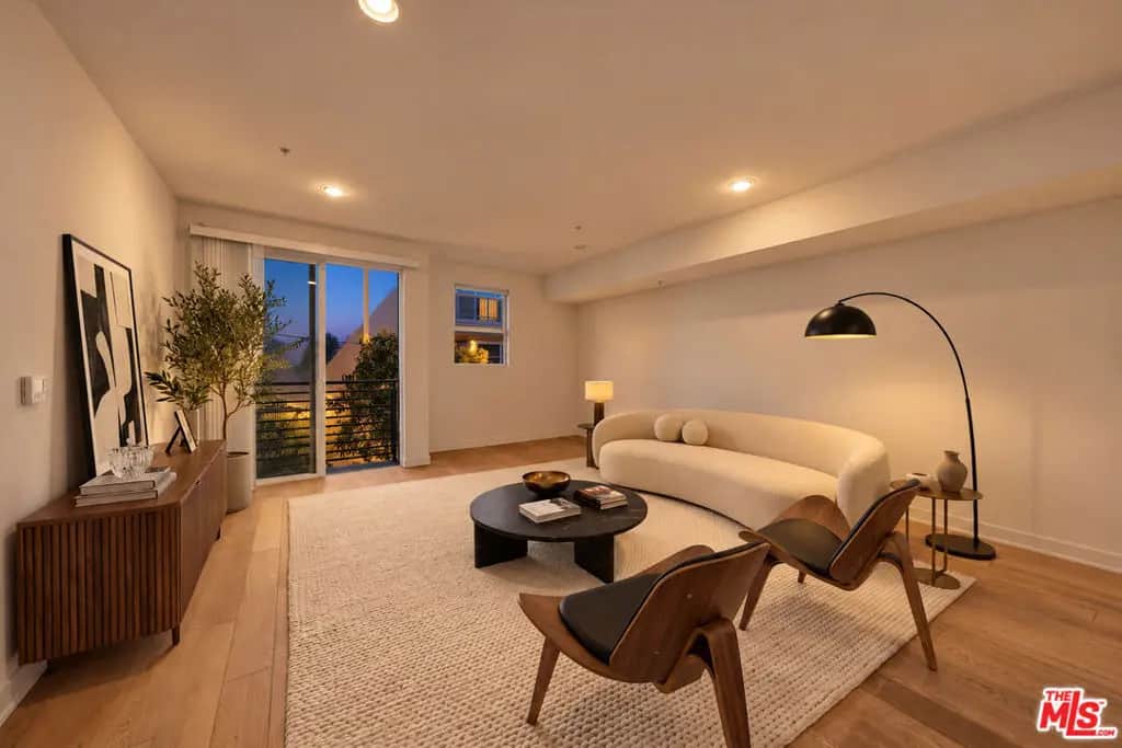 436 S Virgil Avenue 308, Los Angeles, CA — listing photo 1