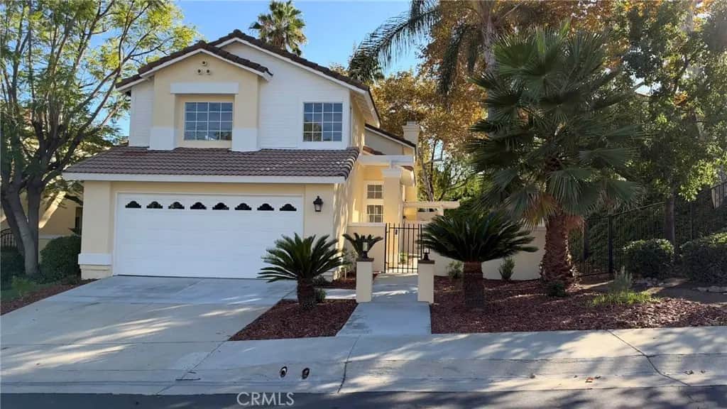 2060 Cedar Glen, Corona, CA — listing photo 1