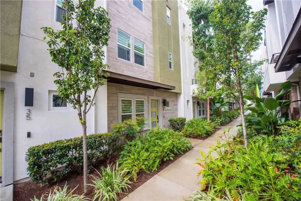 923 E Mason Lane 34, Anaheim, CA — listing photo 1