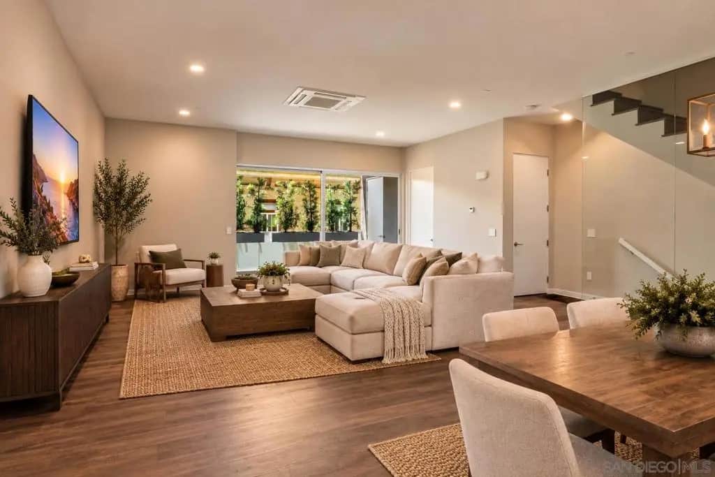 3533 3rd Ave, San Diego, CA — listing photo 1