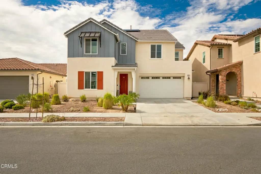 28533 Foothill Way, Santa Clarita, CA — listing photo 1