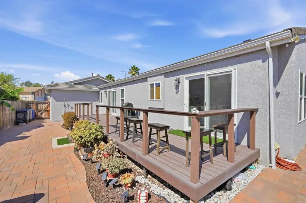 2326 Azure Lane, Vista, CA — listing photo 1