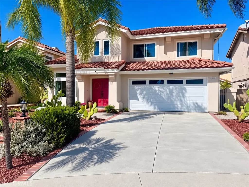 26535 Mikanos, Mission Viejo, CA — listing photo 1