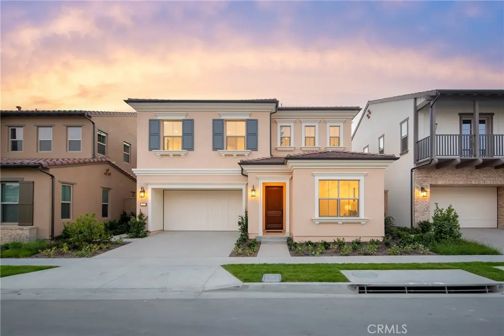 123 Oakstone, Irvine, CA — listing photo 1