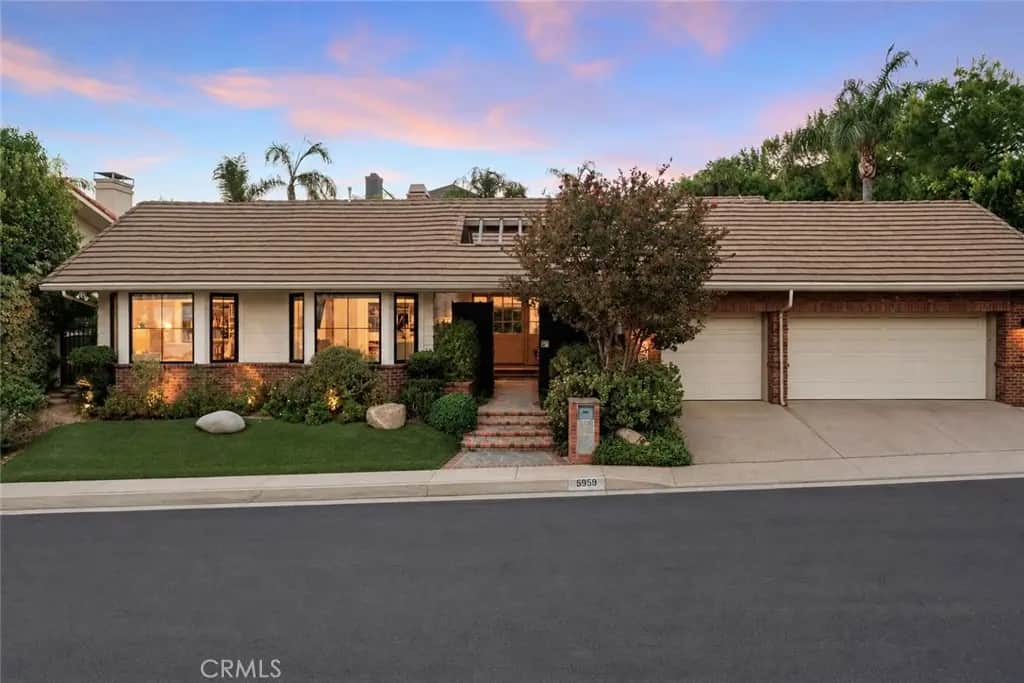 5959 Woodland View Drive, Woodland Hills, CA — listing photo 1