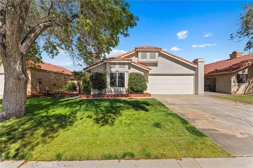 3515 E Avenue R12, Palmdale, CA — listing photo 1