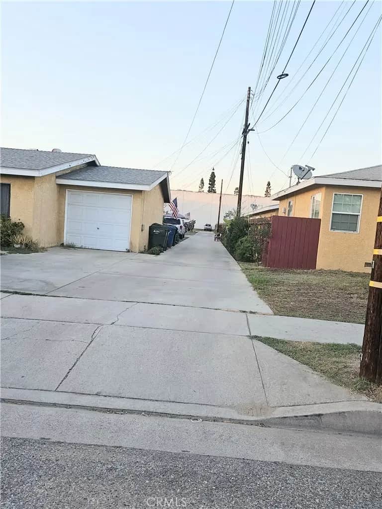 7307 Motz, Paramount, CA — listing photo 1