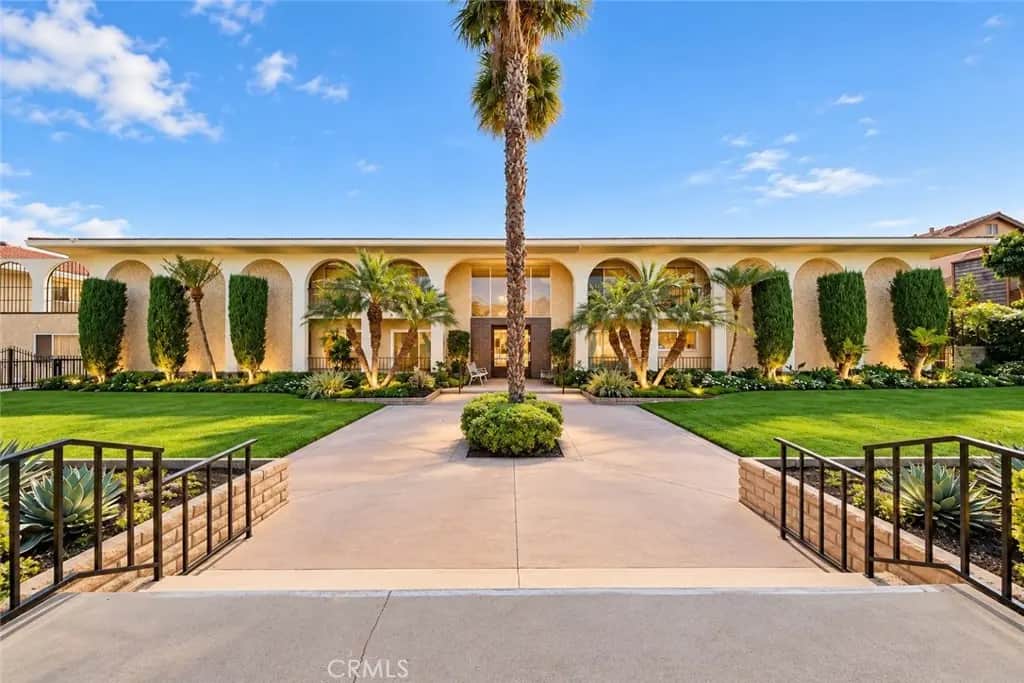 630 W Huntington Dr # 216, Arcadia, CA — listing photo 1