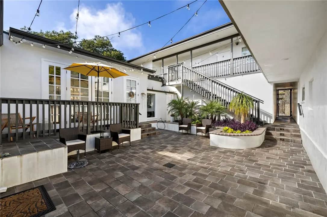 326 N Coast Highway F, Laguna Beach, CA — listing photo 1