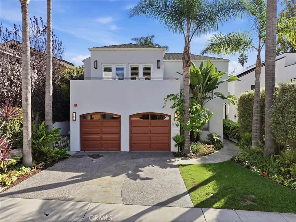 570 30th Street, Manhattan Beach, CA — listing photo 1