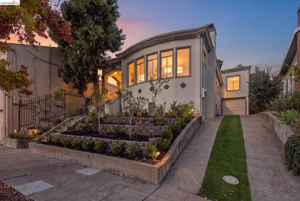 1322 E 38Th St, Oakland, CA — listing photo 1
