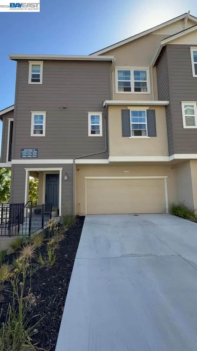 7070 Stags Leap Ln, Dublin, CA — listing photo 1