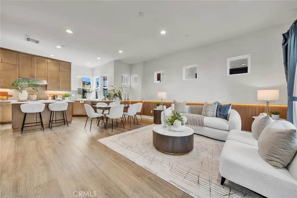 347 Novel, Irvine, CA — listing photo 1