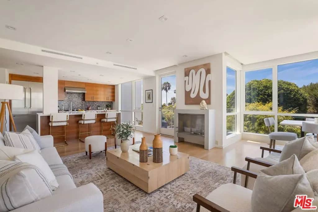 1705 Ocean Avenue 307, Santa Monica, CA — listing photo 1