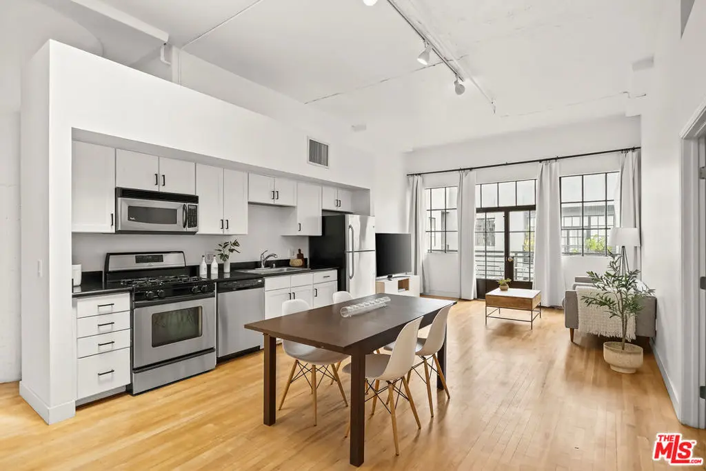 420 S San Pedro Street 628, Los Angeles, CA — listing photo 1