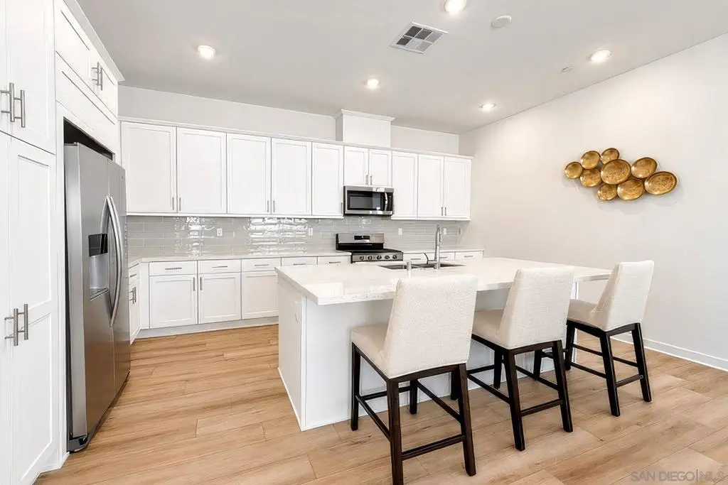 1749 Camino Strava 2, Chula Vista, CA — listing photo 1