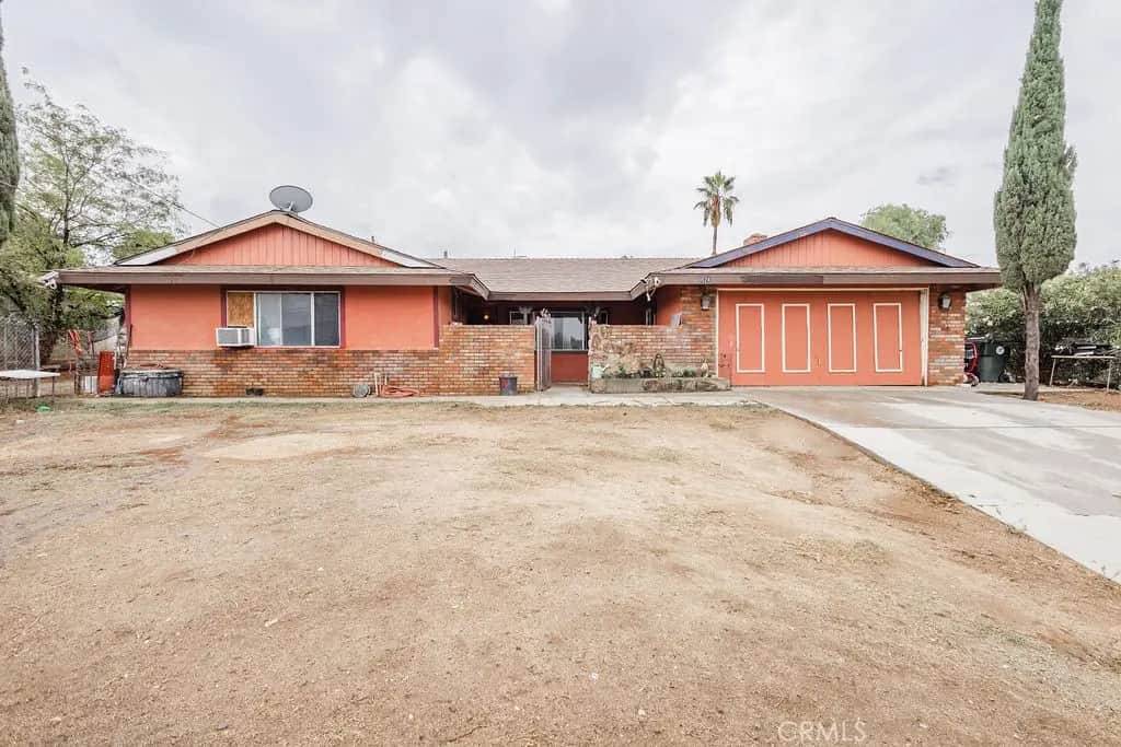 9524 52nd Street, Riverside, CA — listing photo 1