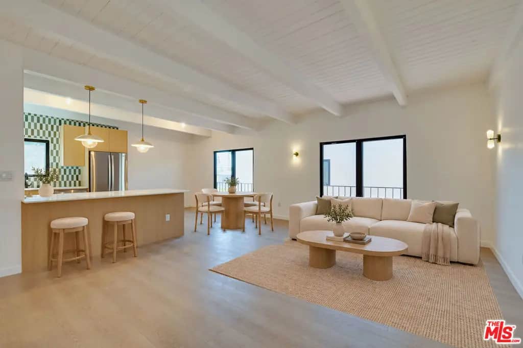 1223 Havenhurst Drive 7, West Hollywood, CA — listing photo 1