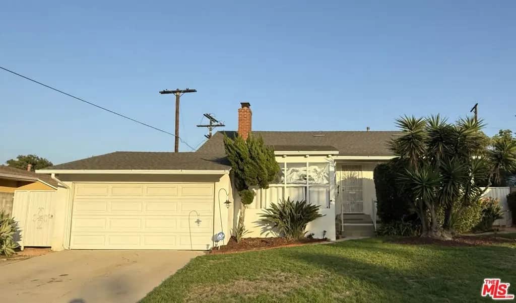 3810 S Dunsmuir Avenue, Los Angeles, CA — listing photo 1