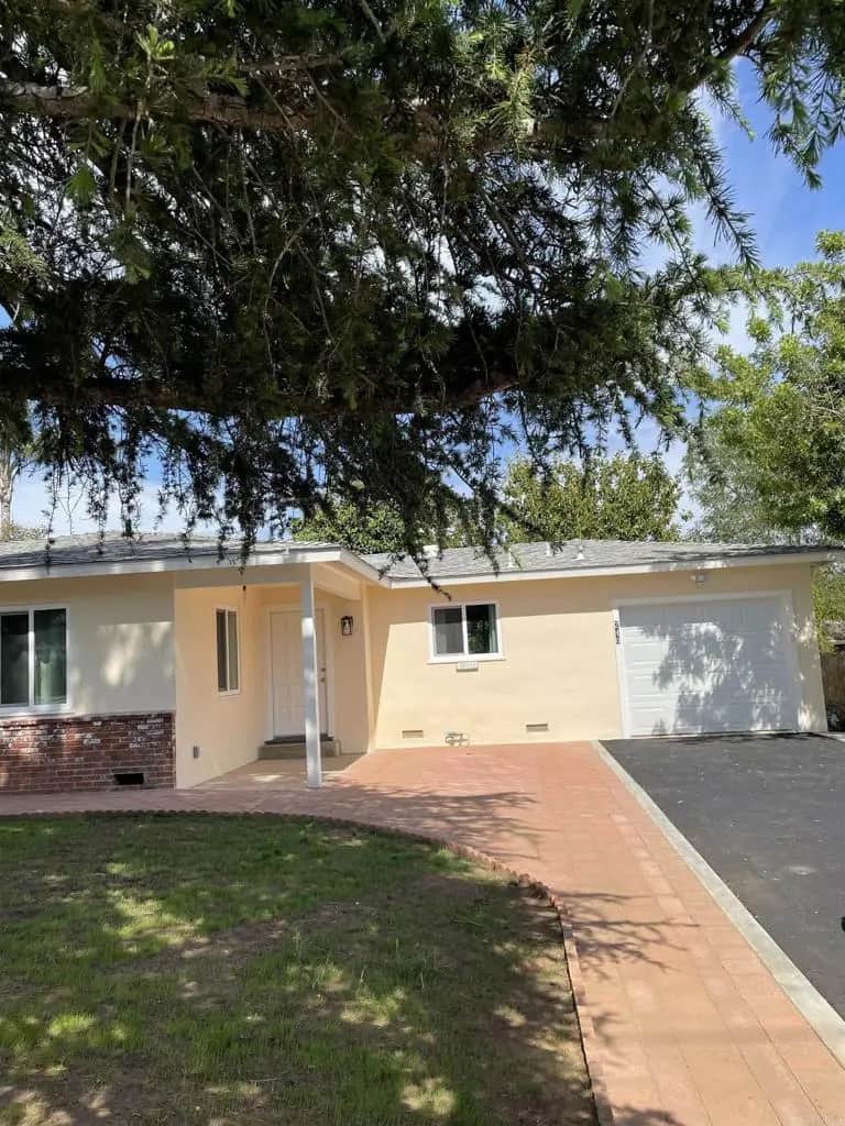 240 Potter Street, Fallbrook, CA — listing photo 1