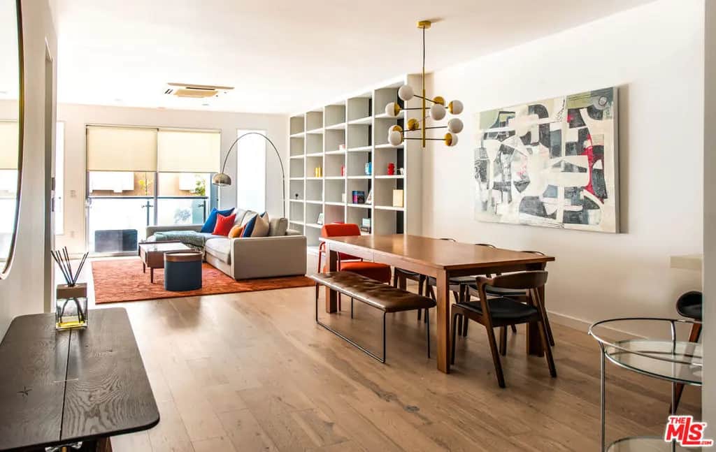 928 N Croft Avenue 202, West Hollywood, CA — listing photo 1