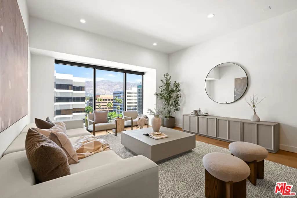 388 Cordova Street 705, Pasadena, CA — listing photo 1