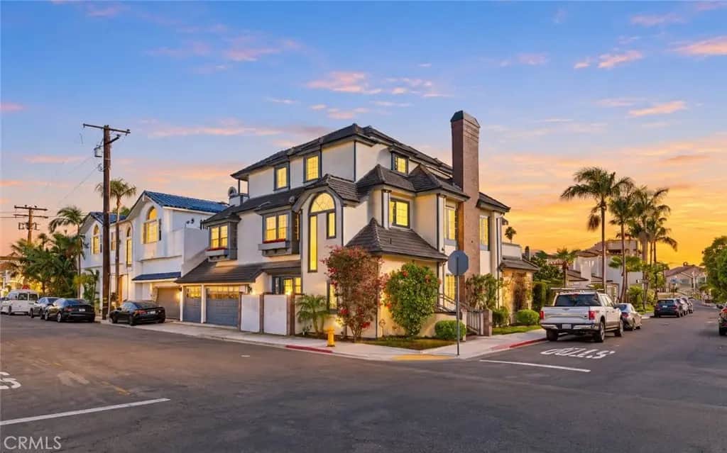 40 E Neapolitan Lane, Long Beach, CA — listing photo 1