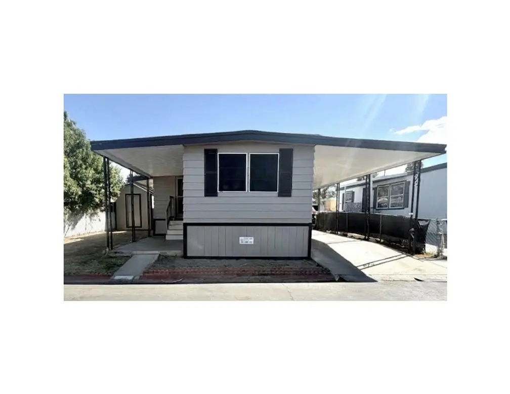 1097 N State Street 166, Hemet, CA — listing photo 1