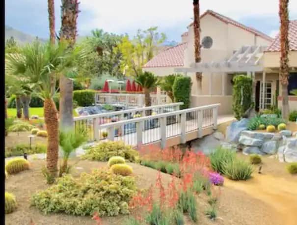 377 Club Circle Drive, Palm Springs, CA — listing photo 1