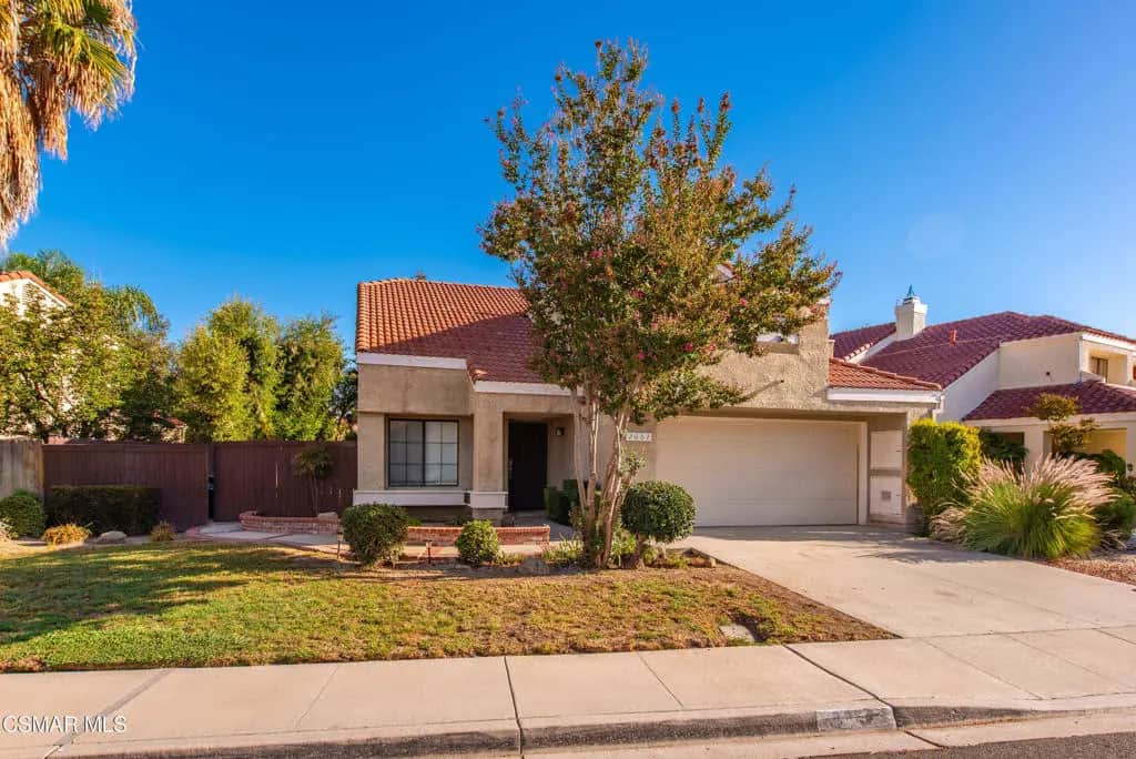 2062 Riverbirch Drive, Simi Valley, CA — listing photo 1