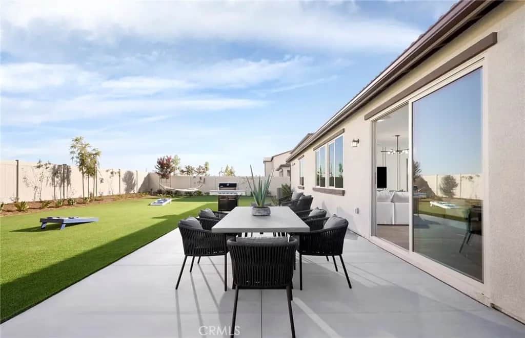 1408 National Street, Perris, CA — listing photo 1