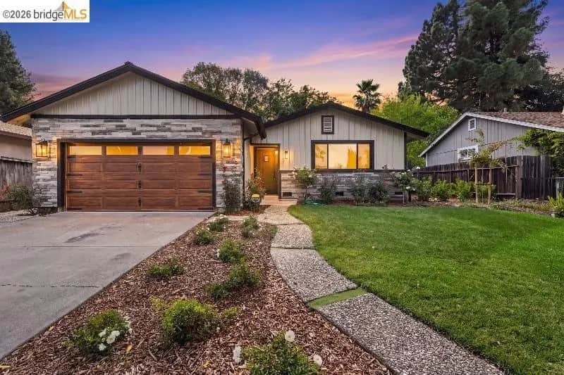 4421 Meadowlark Dr, Napa, CA — listing photo 1