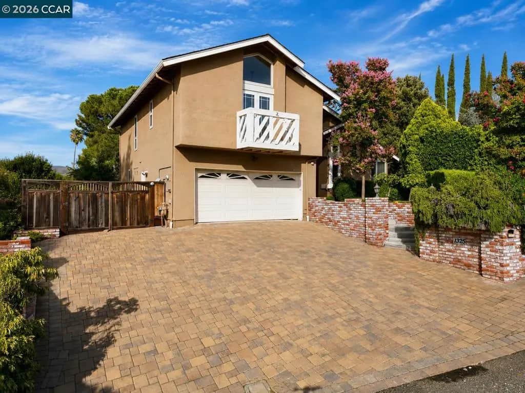 1325 New Hampshire Dr, Concord, CA — listing photo 1