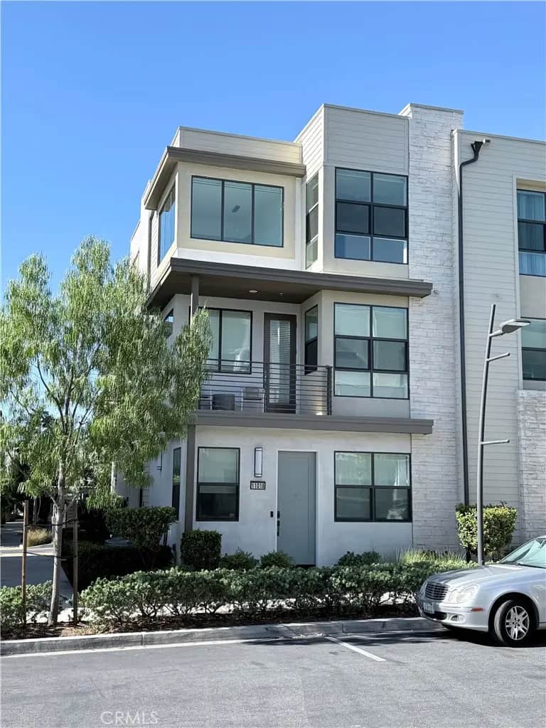 11018 Momentum, Rancho Cucamonga, CA — listing photo 1