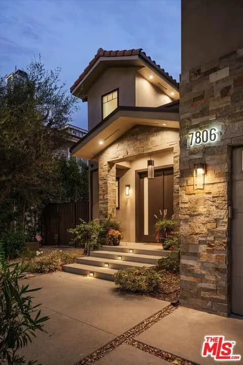 7806 Henefer Avenue, Los Angeles, CA — listing photo 1