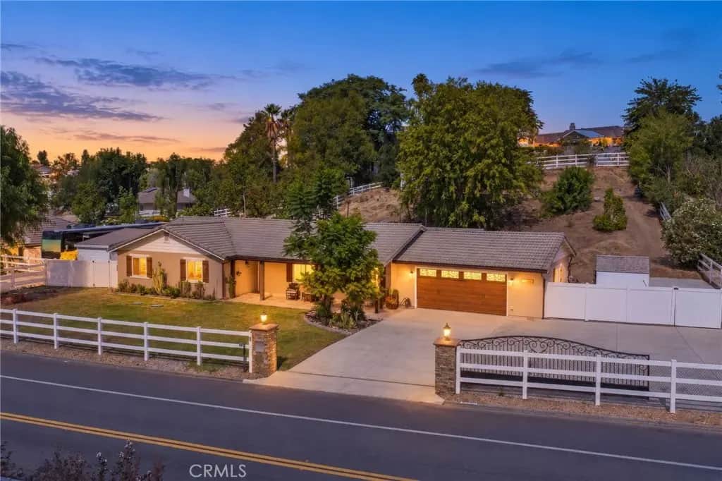 30270 Del Rey Road, Temecula, CA — listing photo 1