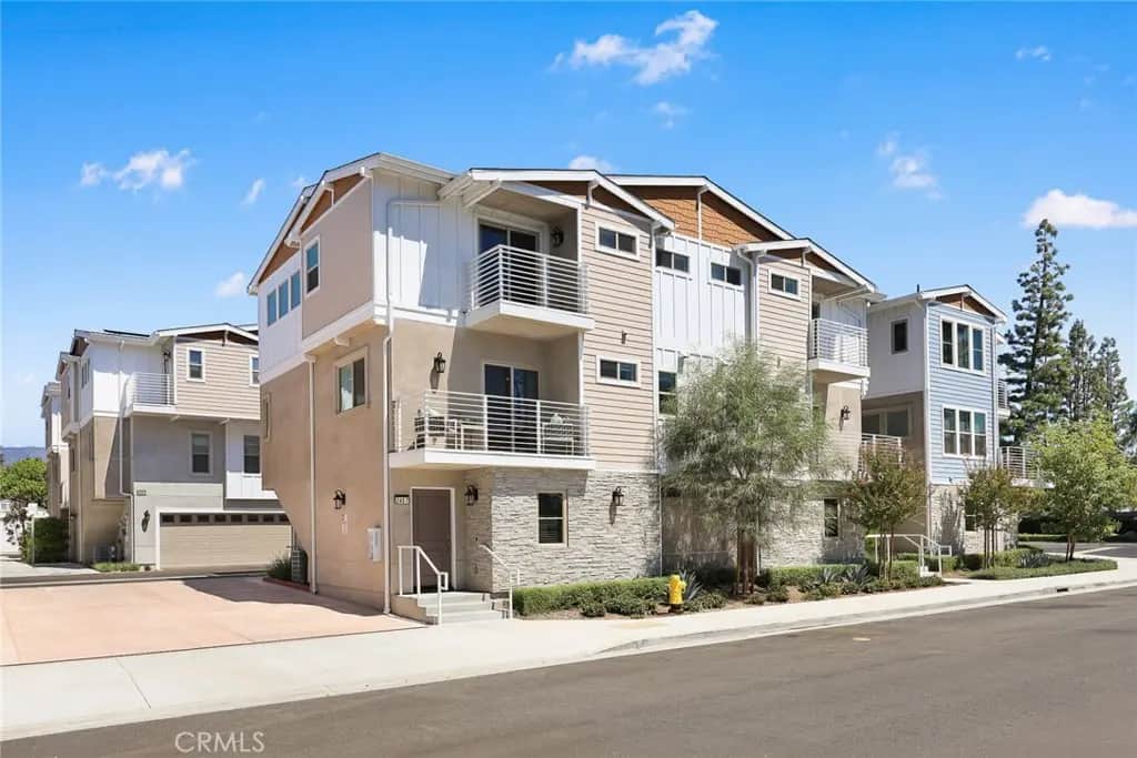 2461 1st Avenue, La Verne, CA — listing photo 1