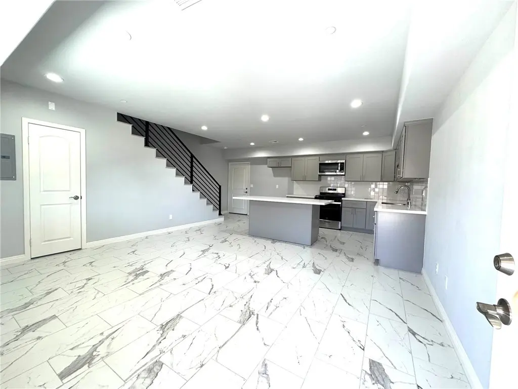15616 Amar Road B, La Puente, CA — listing photo 1
