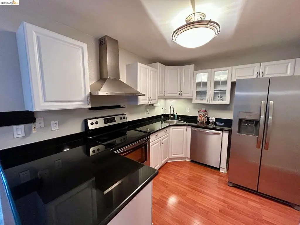 5025 Valley Crest Dr 151, Concord, CA — listing photo 1