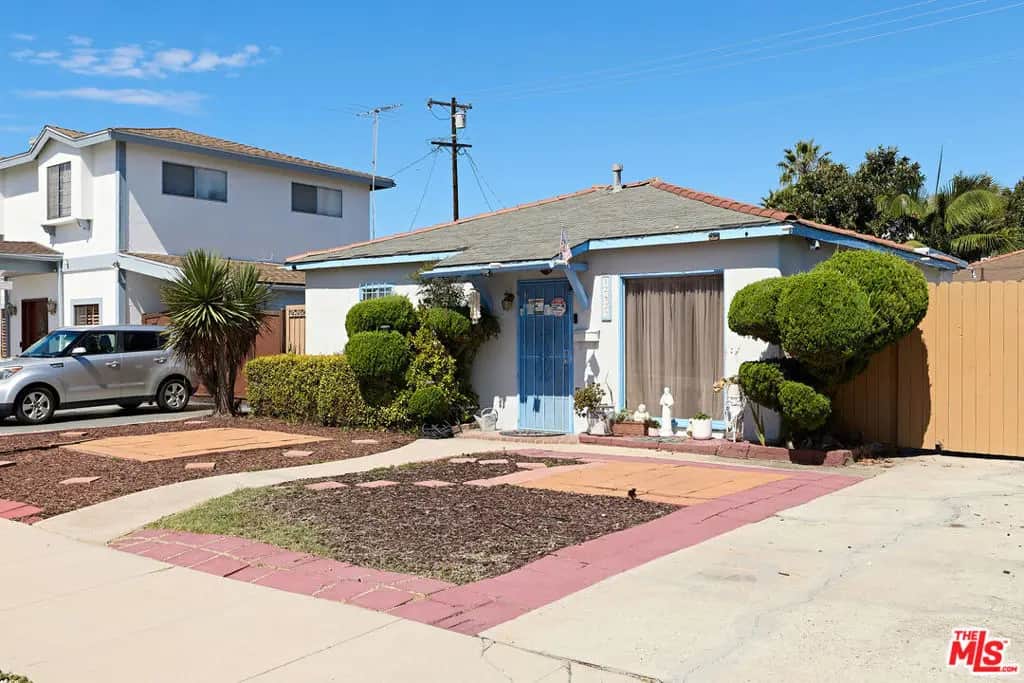 12827 Walsh Avenue, Los Angeles, CA — listing photo 1