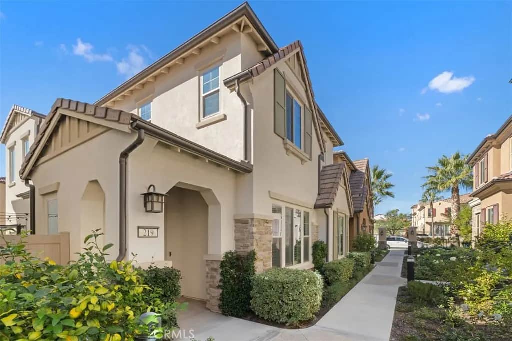 219 Primrose Drive, Lake Forest, CA — listing photo 1