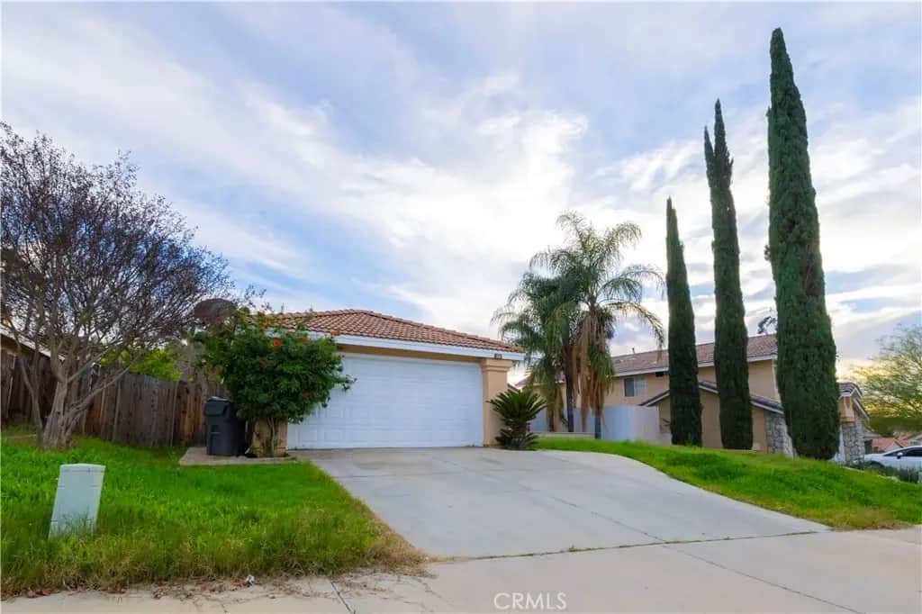 27921 Golden Hill Court, Menifee, CA — listing photo 1