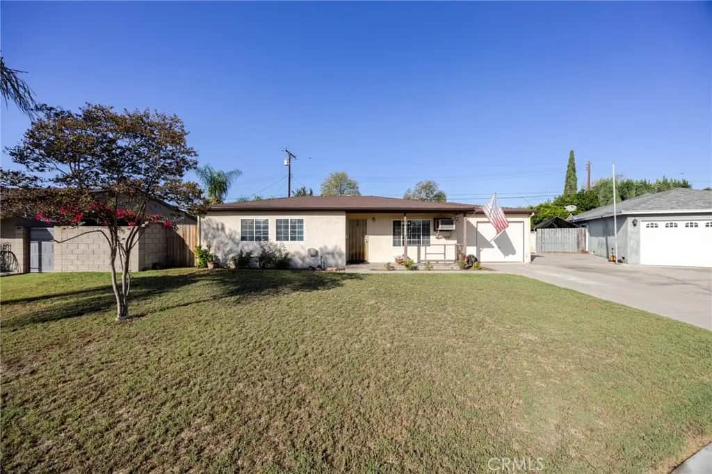 2283 Klein, Pomona, CA — listing photo 1