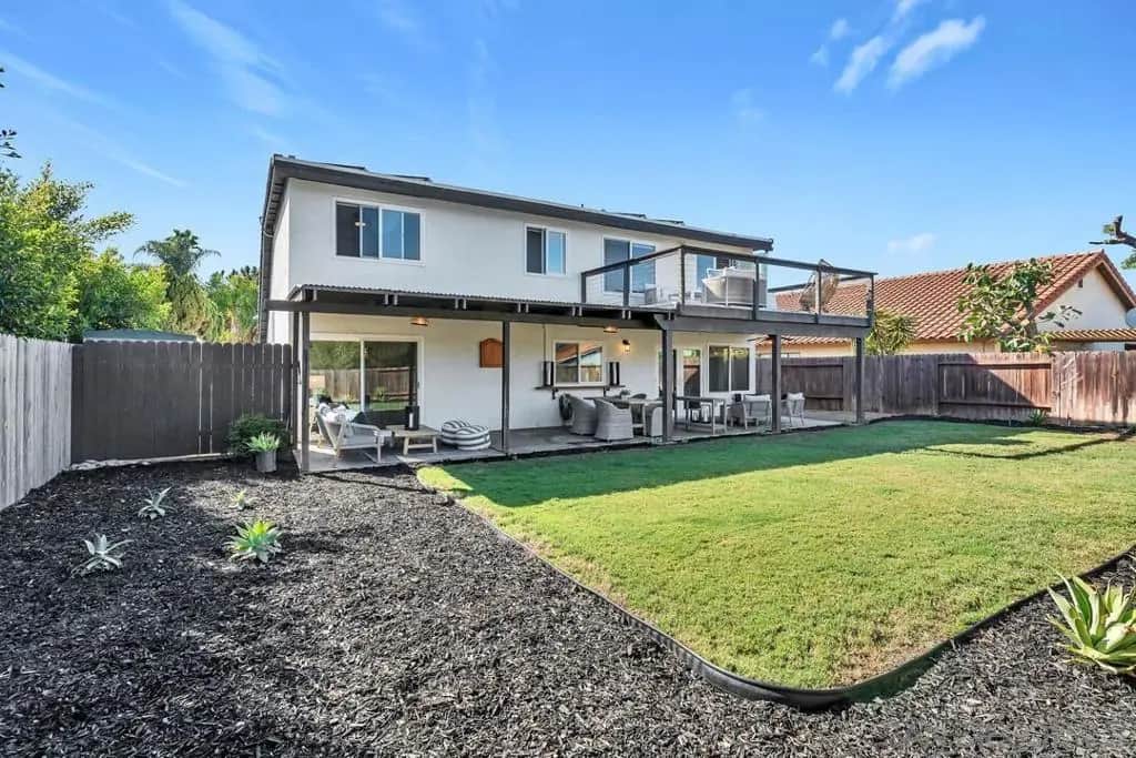 377 N Willowspring Drive, Encinitas, CA — listing photo 1
