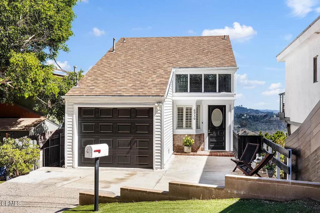6936 Pacific View Drive, Los Angeles, CA — listing photo 1