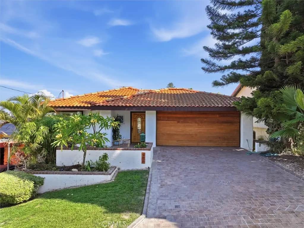 3875 Bluff, Torrance, CA — listing photo 1