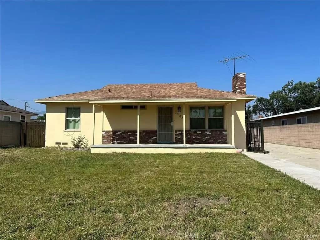 2323 W Cedarwood, West Covina, CA — listing photo 1