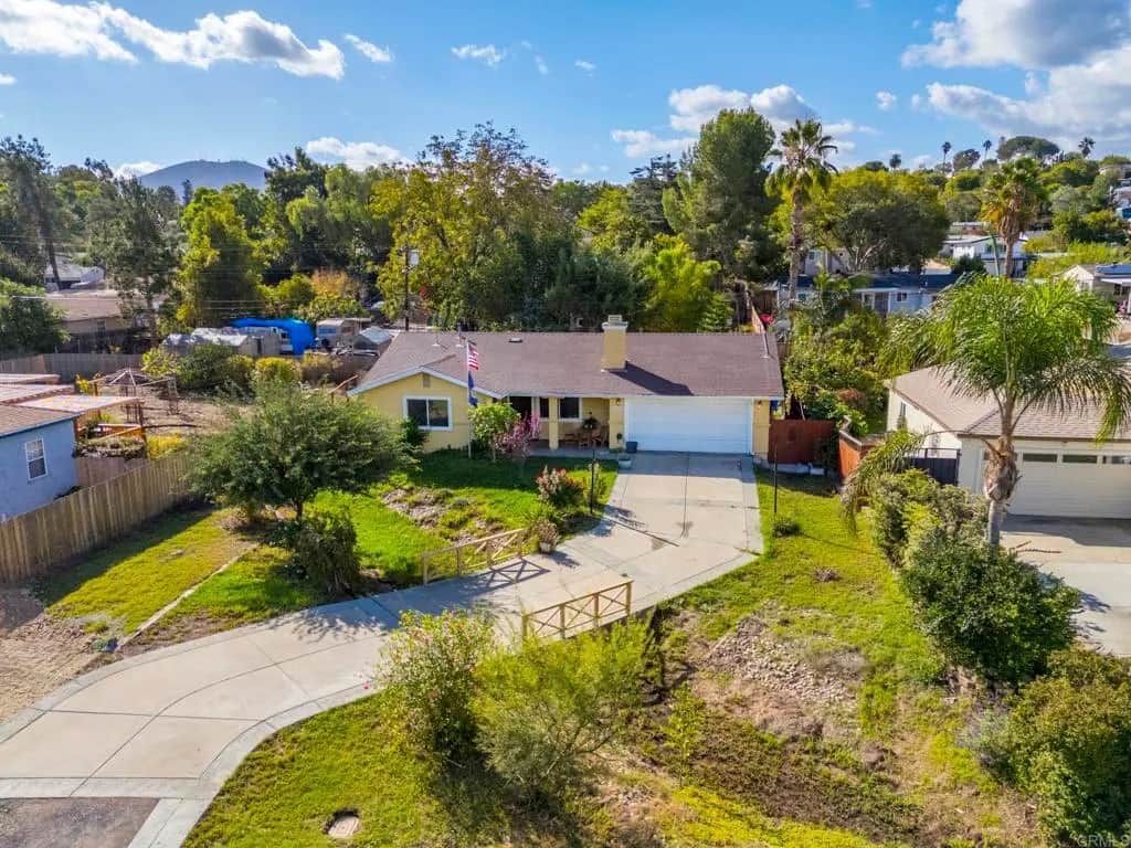 10491 Del Rio Rd, Spring Valley, CA — listing photo 1
